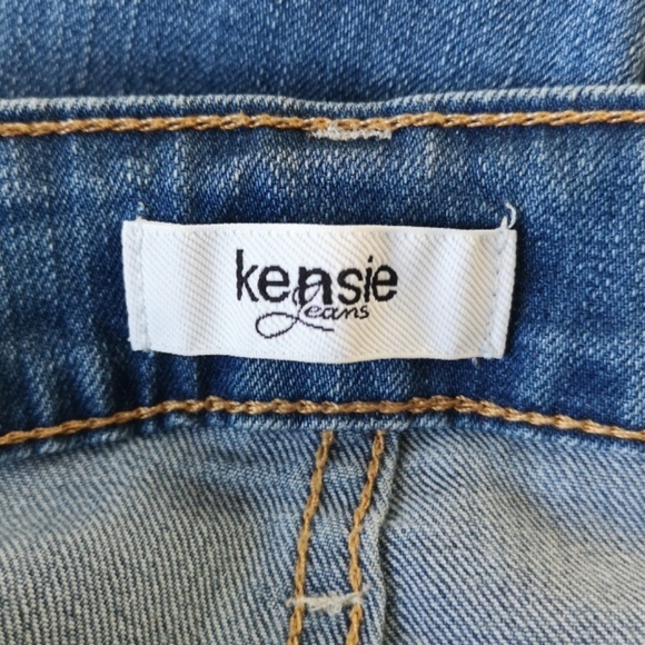 Kensie Jeans straight cut size 4 - Picture 3 of 3